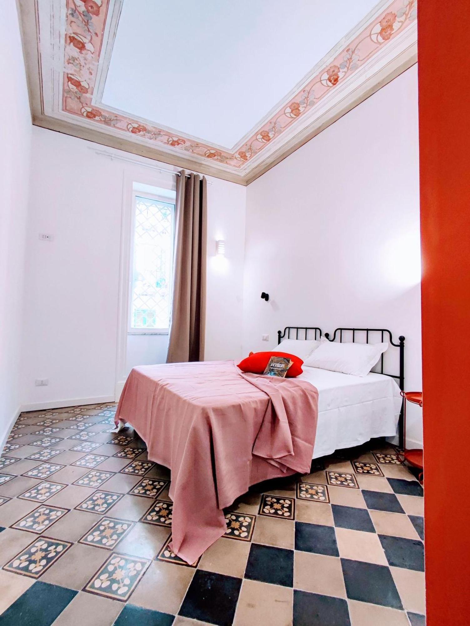 Donna Oliva Guest House Palermo Exteriör bild